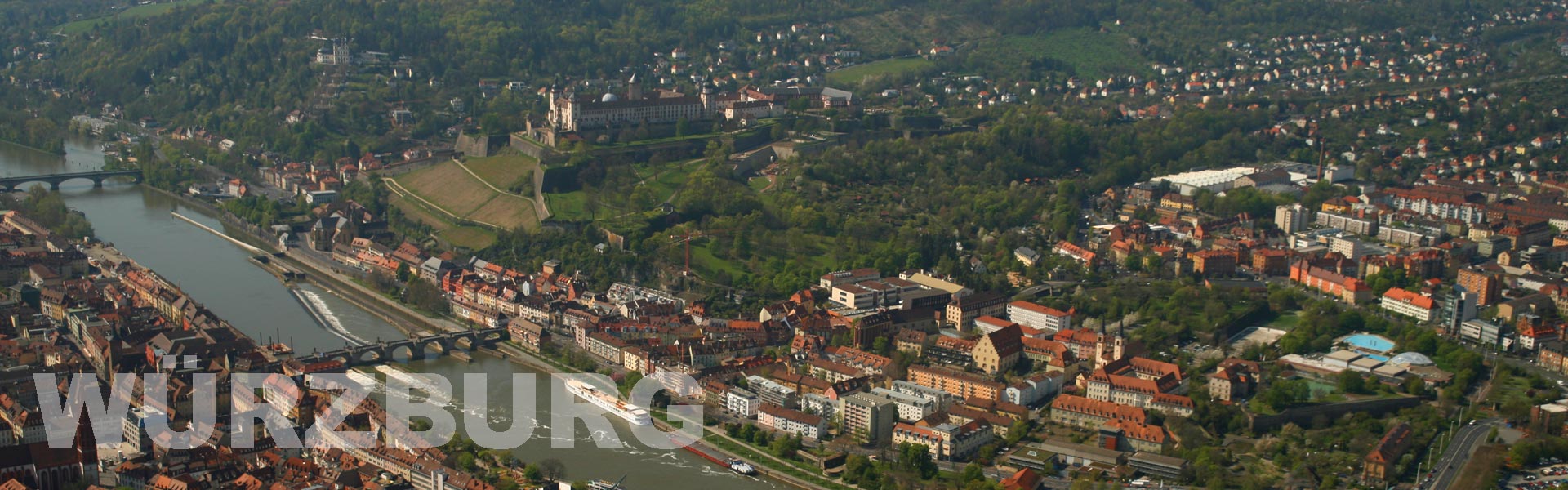 Helikopter Rundflug Würzburg Franken Hubschrauber fliegen